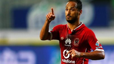 وليد سليمان يسجل الهدف الأول للأهلي في مرمى أبو قير للأسمدة