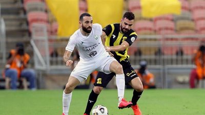 إصابة نجم أهلي جدة بفيروس كورونا