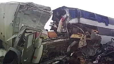 مقتل شخصين وإصابة أكثر من 20 آخرين بانقلاب حافلة بالمكسيك