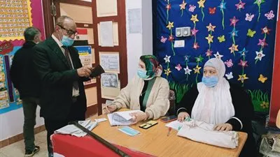 بدء تصويت الناخبين في جولة الإعادة لانتخابات مجلس النواب بالبحيرة (صور)