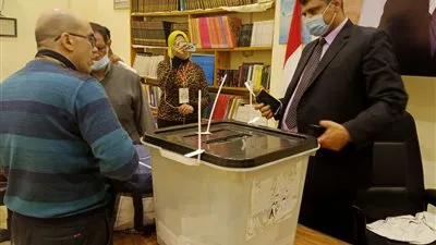 غلق الصناديق في نهاية اليوم الأول لجولة الإعادة لانتخابات مجلس النواب بالبحيرة (صور)