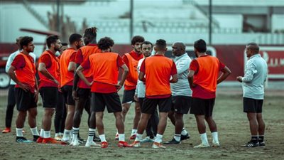 فرمان ناري من موسيماني للاعبي الأهلي قبل نهائي القرن