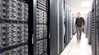 تامر هدايت: مراكز البيانات العملاقة تخدم المشروعات القومية