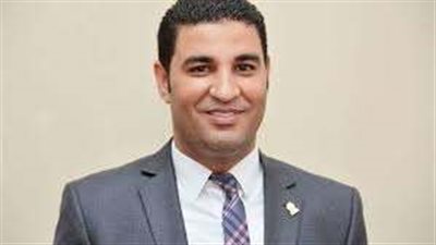 مصطفى ثابت: يجب التعامل مع الملف الإيراني عن قرب دون تهوين أو تهويل