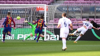 بند مثير مثير يحرم برشلونة من أهم صفقاته