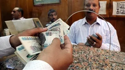 تخفيض رواتب العاملين في الدولة بسبب كورونا – الحكومة توضح