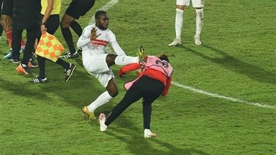 وكيل كاسونجو يكشف تفاصيل مشادته مع نجم الأهلي