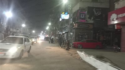 التزام المحلات التجارية بكفر الشيخ بقرار الغلق من الساعة الـ10 مساءً (صور)