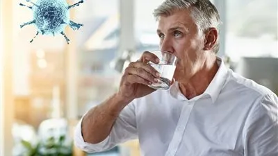 الماء هو الخيار الأفضل.. مشروبات تقوى المناعة وتقي من الأمراض