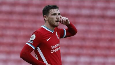 روبرتسون يوضح حقيقة الخلاف بين صلاح وماني