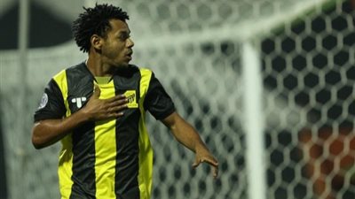إتحاد جدة يقتنص تعادل مثير من الشباب في كأس محمد السادس 