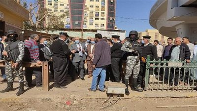 فتح ممر لعبور المشاة بمزلقان المديرية ببني سويف.. المحافظ: كوبري خلال شهرين (صور)