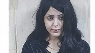 فتاة سقارة: 