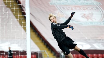 لينكر يسخر من قميص لاعب ليفربول