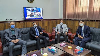 رئيس جامعة بني سويف التكنولوجية يستقبل مدير وكالة 