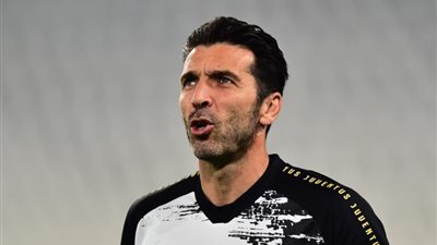 بوفون يوضح أهمية الفوز على برشلونة 