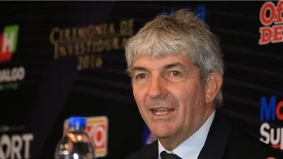 عاجل.. وفاة أسطورة إيطاليا