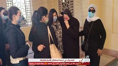 الصور الأولى.. من جنازة نبيل فاروق من مسجد طلعت مصطفى