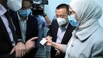 وزيرة الصحة: مصر أول دولة أفريقية تستقبل شحنات من لقاح كورونا 