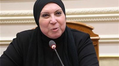 وزيرة الصناعة تكشف تفاصيل إحلال السيارات: القسط يبدأ من 1500 جنيه والاستلام في 10 أيام (فيديو)