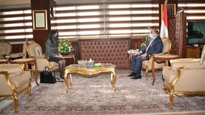 وزيرا التنمية المحلية و التعاون الدولي يشهدان توقيع بروتوكول عقد الاستشارات الخاصة بمشروع تطهير مصرف كيتشنر