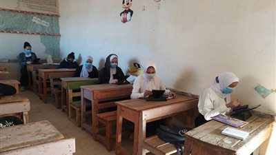 إنطلاق الإمتحان التجريبي لأولى ثانوي في 83 مدرسة ببني سويف (صور)