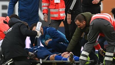 مهاجم شالكه يغادر المستشفى بعد تحسن حالته