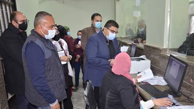 نائب محافظ بني سويف يزور المركز التكنولوجي الجديد