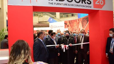 نيفين جامع: نحرص على تقديم كافة أشكال الدعم لصناعة الأثاث المصري