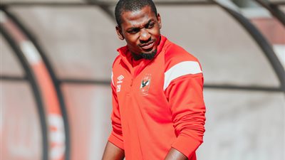 خلاف في الأهلي بسبب أجايي