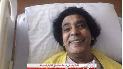 بعد تعرض الكينج لوعكة صحية.. نادية الجندي تدعم محمد منير بهذه الرسالة