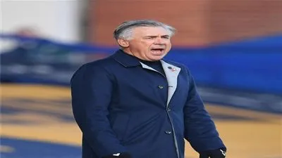 أنشيلوتي يحسم موقف خاميس من مواجهة مانشستر يونايتد