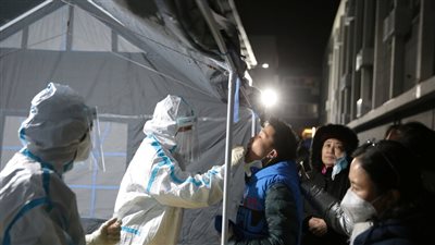 هونج كونج تمدد الحجر الصحي للوافدين إلى 21 يوما