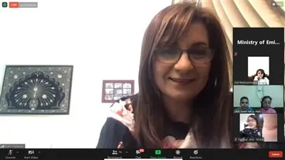 وزيرة الهجرة تشارك في المعسكر السادس لـ