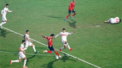 الزمالك يُضحي بنجمي الفريق من أجل خطف صفقة الأهلي