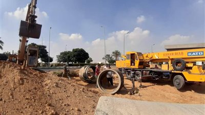 الانتهاء من تنفيذ خط الطرد الإضافي الناقل لمياه الصرف بمدينة الشروق