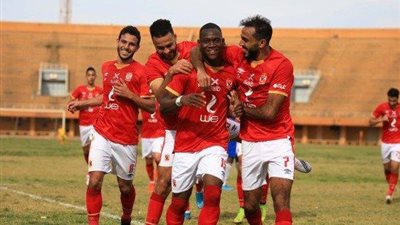 عاجل.. رحيل نجم الأهلي عن القلعة الحمراء