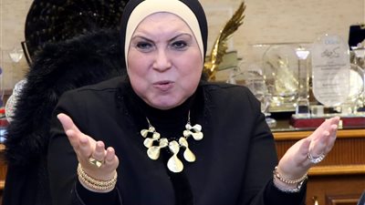 وزيرة الصناعة: إطلاق المبادرة الرئاسية لتحويل المركبات للعمل بالطاقة النظيفة الإثنين المقبل