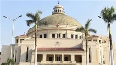 المنصات التعليمية التي تستكمل دراسة الجامعات عليها