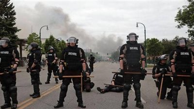 4 قتلى في أحداث اقتحام الكونجرش بواشنطن