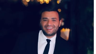 رامي صبري ينفي  وجود خلاف بيه وبين عمرو دياب.. 