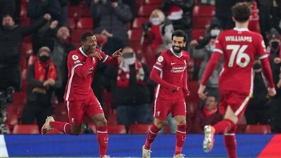 نجم ليفربول يشترط على الريدز قبل التجديد 