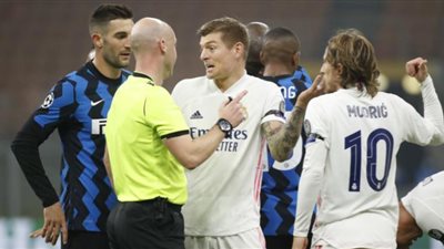 منافسة خماسية على جائزة الأفضل في الريال