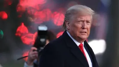 خبير يكشف خطة الديموقراطيين لمنع ترامب من الحياة السياسية