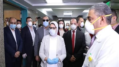 كيف تدعم الصحة مصابي كورونا نفسيًا؟