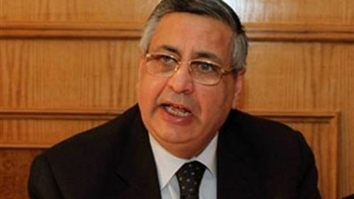 متى يستطيع متعافي كورونا الاختلاط بصورة طبيعية؟.. مستشار الرئيس للصحة يُجيب