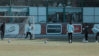 مران قوي لحراس الأهلي