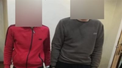 وش إجرام.. ضبط شخصين يروجان للأدوية المخدرة على مواقع التواصل