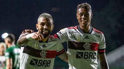 فلامنجو يكتسح جوياس بثلاثية في الدوري البرازيلي