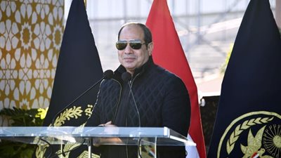 فجرا.. السيسي يتفقد القرية التكتيكية لتدريب طلبة الشرطة على اقتحام أوكار الإرهابيين